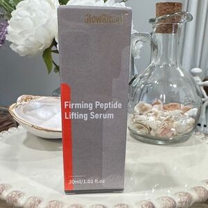 Firming Peptide Lifting Serum - Gray and Red